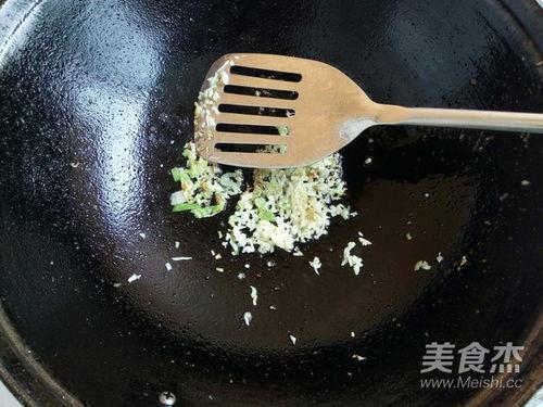 虾爆料炒米饭怎么做视频,家常美味,简单易学 第3张 虾爆料炒米饭怎么做视频,家常美味,简单易学 第3张