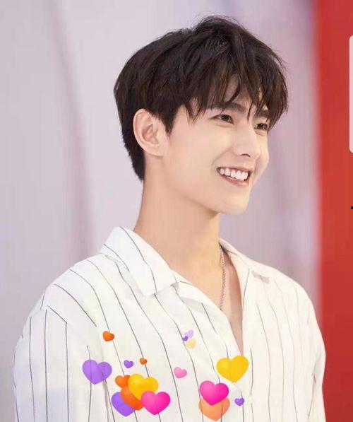 小薇爆料杨洋视频在线观看,杨洋神秘视频在线首曝，精彩瞬间等你揭晓