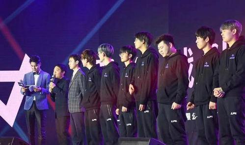 外国演唱会大瓜爆料在线观看视频  第2张